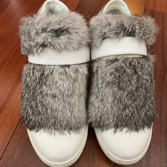 Moncler Real Fur Sneakers size 39 - Picture 3 of 6
